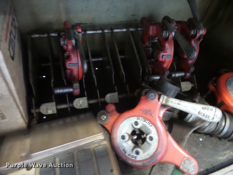 image for item FM9584 Ridgid 500A pipe threader