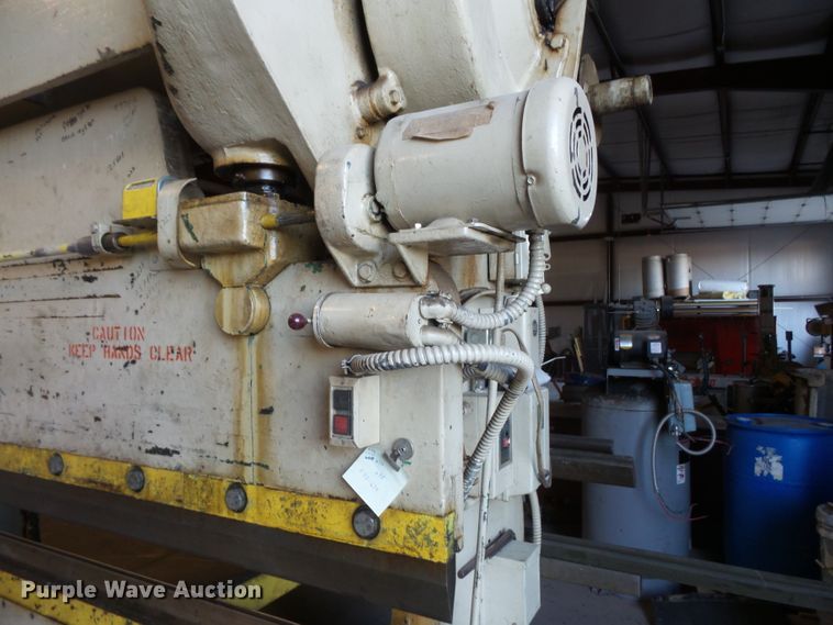 image for item FM9586 Chicago 8L10 steel press brake