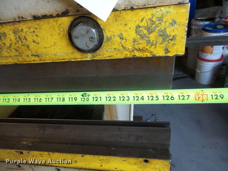image for item FM9586 Chicago 8L10 steel press brake