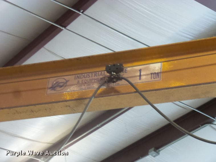 image for item FM9594 Pivot hoist