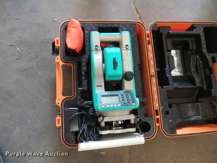 image for item FM9622 Survey equipment