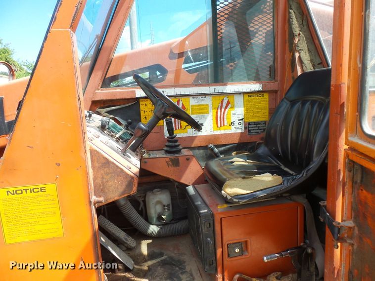 image for item FM9627 Lull 844B telehandler