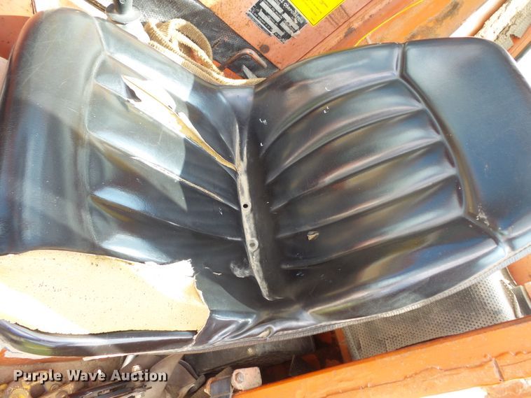 image for item FM9627 Lull 844B telehandler