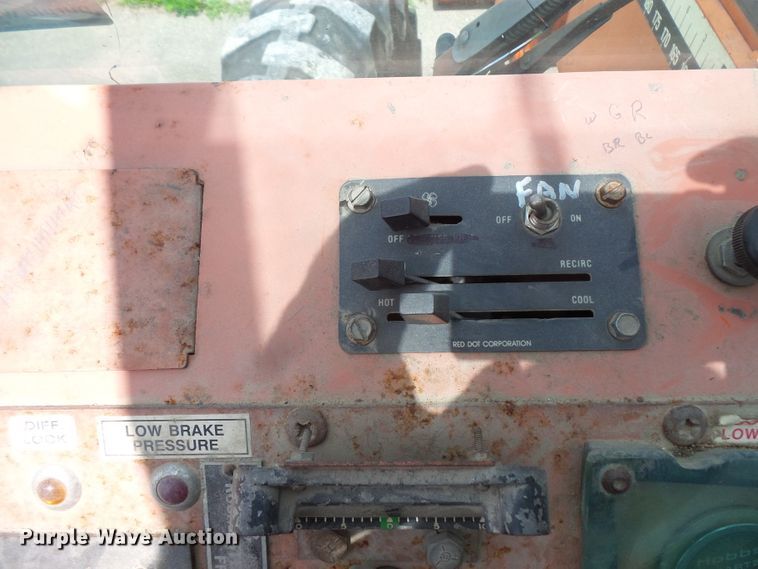 image for item FM9627 Lull 844B telehandler