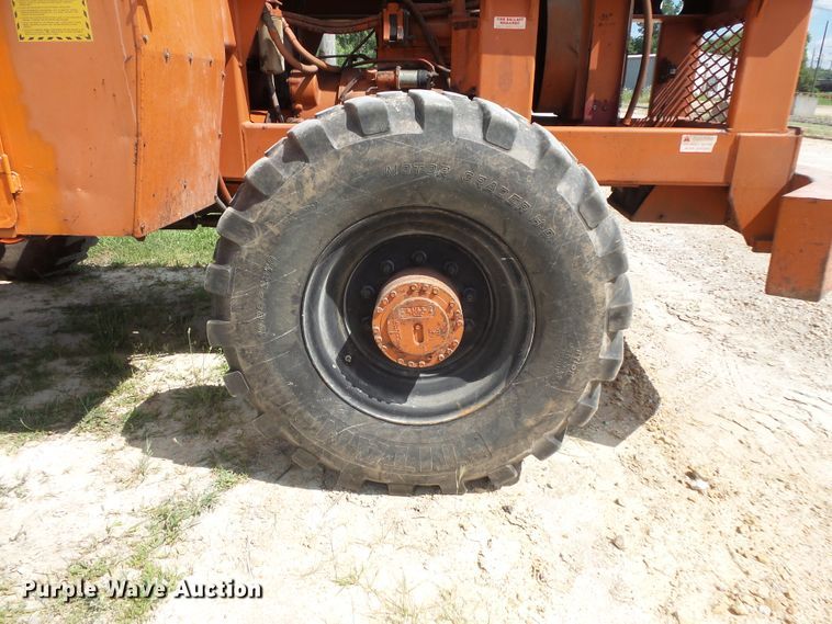 image for item FM9627 Lull 844B telehandler