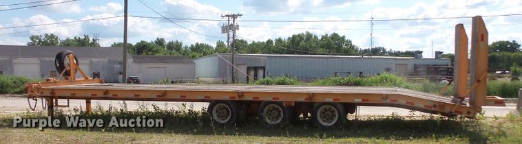 image for item FM9628 2008 Kaufman equipment trailer