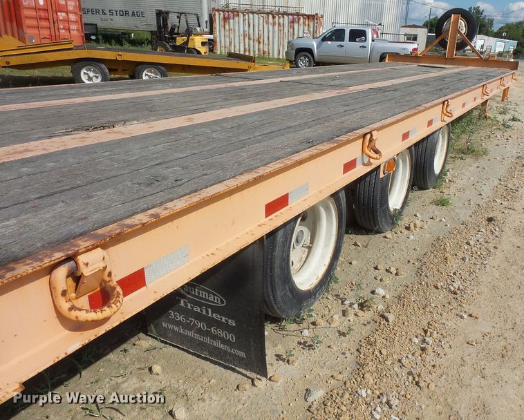 image for item FM9628 2008 Kaufman equipment trailer