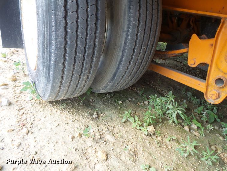 image for item FM9628 2008 Kaufman equipment trailer