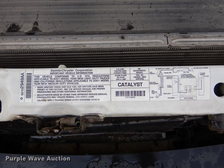 image for item FT9315 2001 Dodge Ram 1500 pickup truck