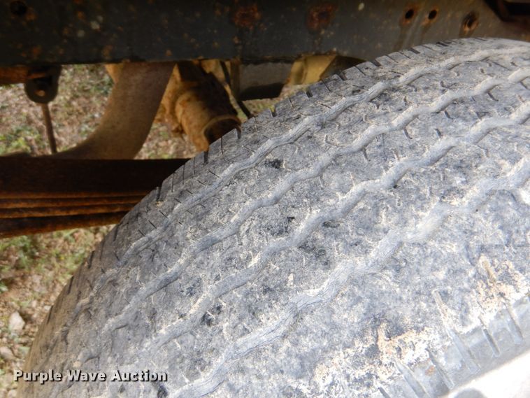 image for item FT9315 2001 Dodge Ram 1500 pickup truck