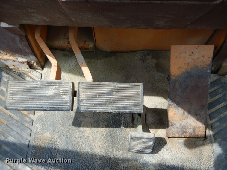 image for item FT9317 1989 Case 580 Super K backhoe