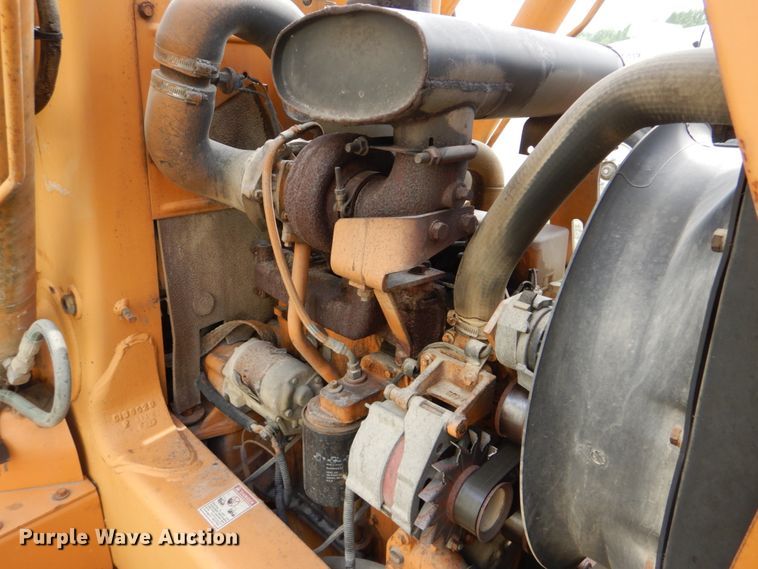 image for item FT9317 1989 Case 580 Super K backhoe