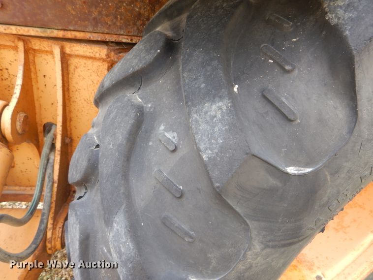 image for item FT9317 1989 Case 580 Super K backhoe