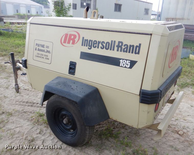 image for item FT9320 1997 Ingersoll Rand P185WJD air compressor