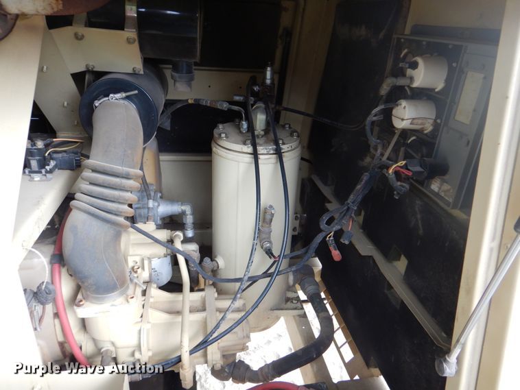 image for item FT9320 1997 Ingersoll Rand P185WJD air compressor