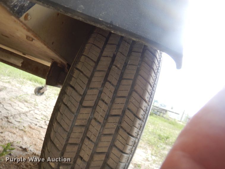 image for item FT9320 1997 Ingersoll Rand P185WJD air compressor