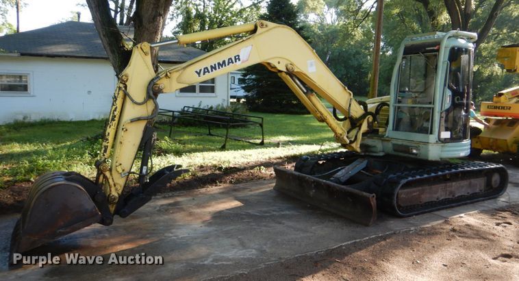 image for item FT9324 1999 Yanmar ViO70 mini excavator