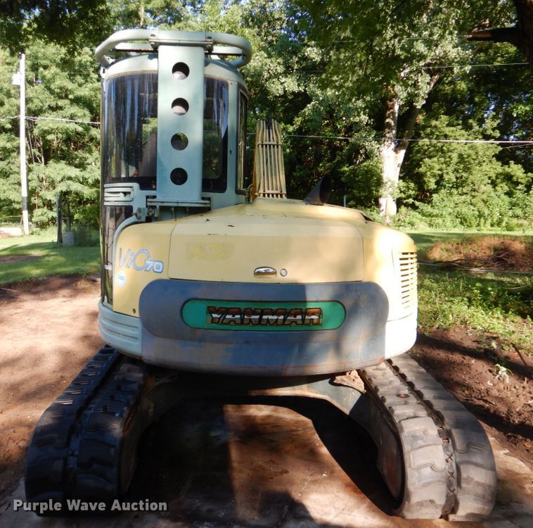 image for item FT9324 1999 Yanmar ViO70 mini excavator