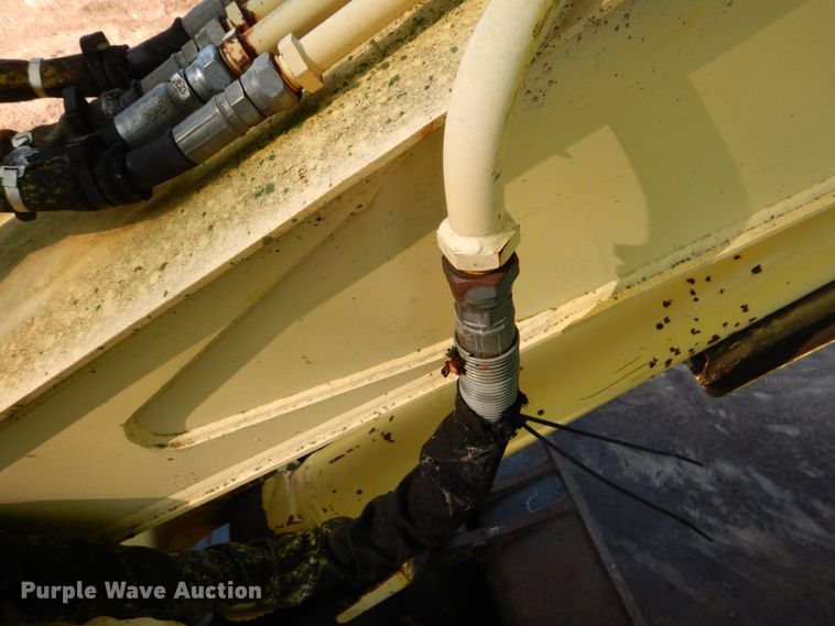 image for item FT9324 1999 Yanmar ViO70 mini excavator