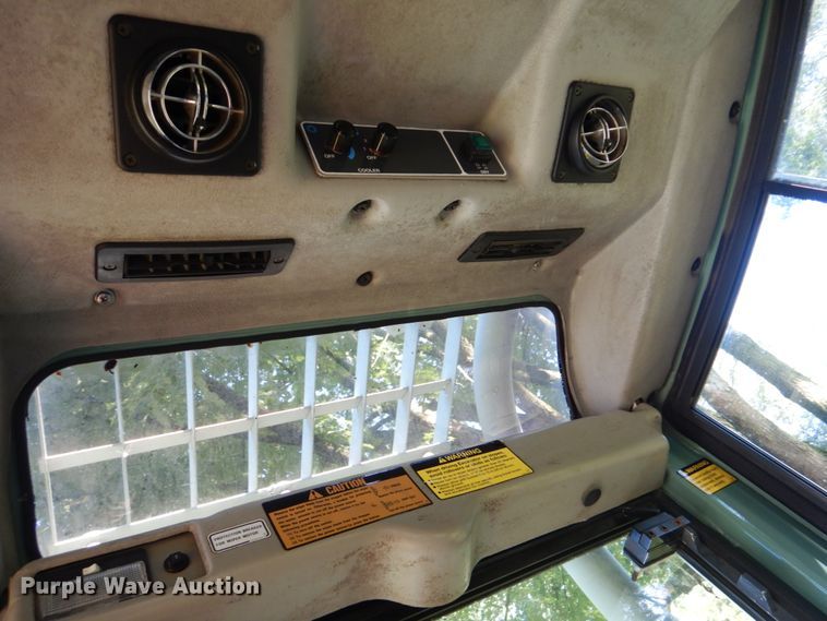 image for item FT9324 1999 Yanmar ViO70 mini excavator