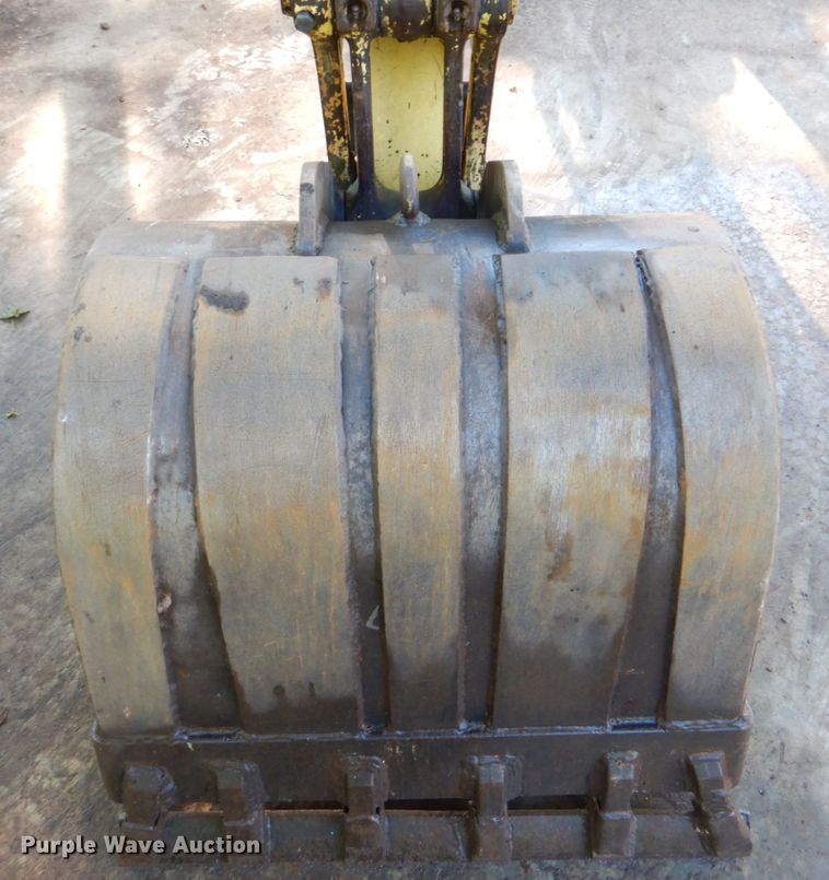 image for item FT9324 1999 Yanmar ViO70 mini excavator