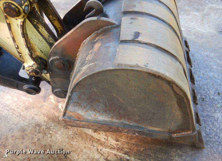 image for item FT9324 1999 Yanmar ViO70 mini excavator