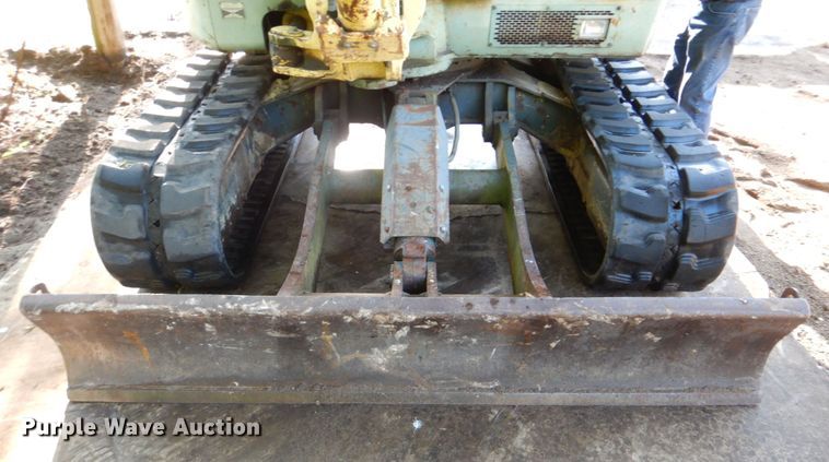image for item FT9324 1999 Yanmar ViO70 mini excavator
