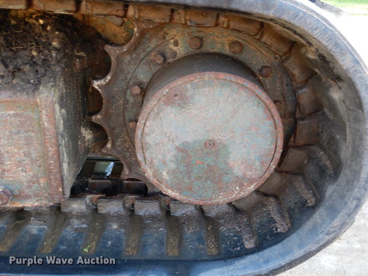 image for item FT9324 1999 Yanmar ViO70 mini excavator