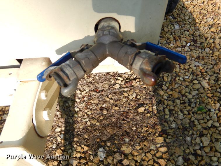 image for item FT9325 Ingersoll Rand 185 air compressor