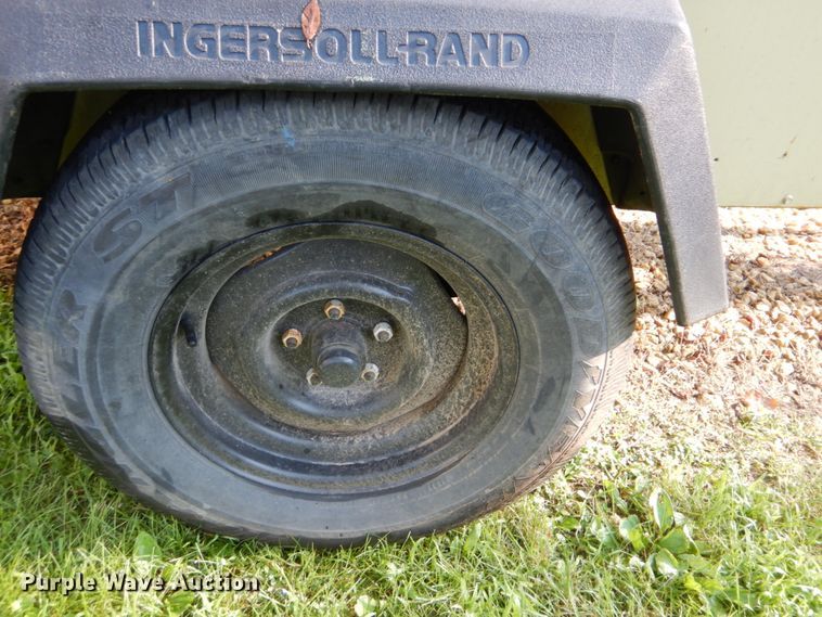 image for item FT9325 Ingersoll Rand 185 air compressor