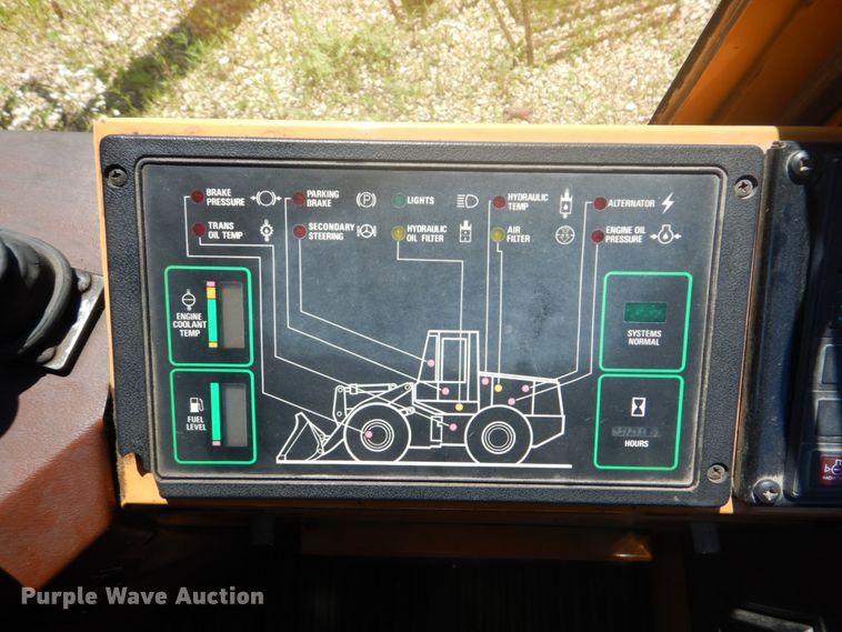 image for item FT9328 1995 Case 621B wheel loader