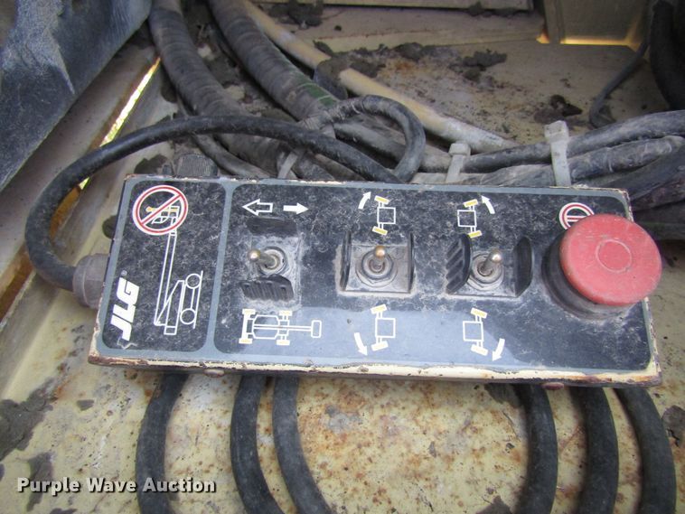 image for item FT9329 1998 JLG 120HZ boom lift