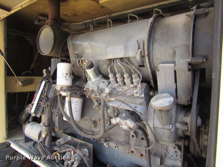 image for item FT9329 1998 JLG 120HZ boom lift