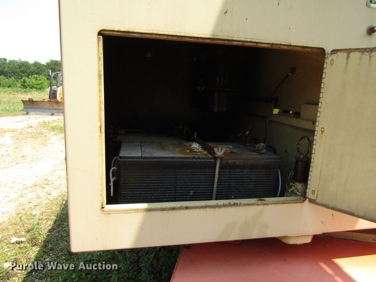 image for item FT9329 1998 JLG 120HZ boom lift