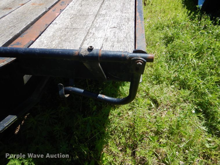 image for item FT9330 1989 Holden Industries TDO2024 equipment trailer