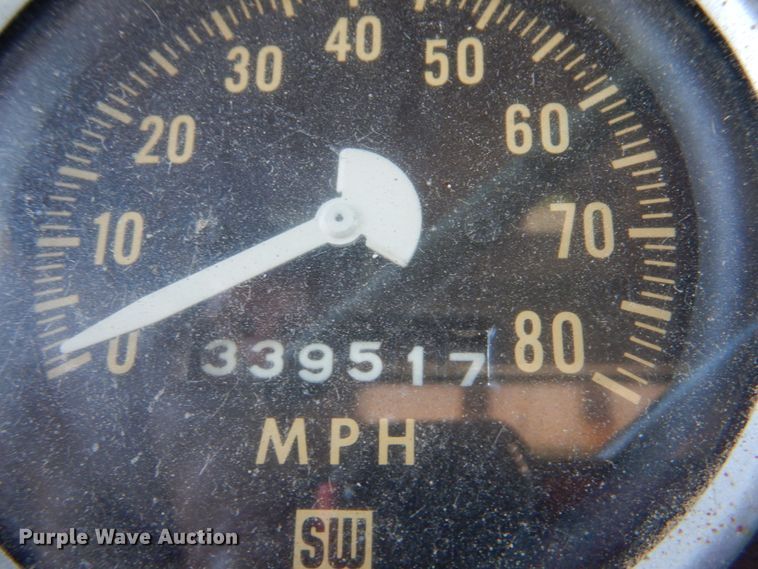 image for item FT9331 1975 Peterbilt semi truck