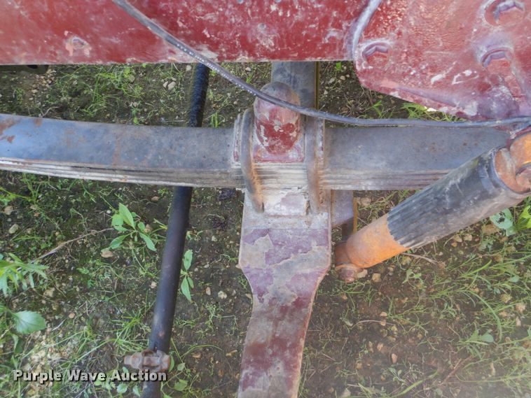 image for item FT9331 1975 Peterbilt semi truck