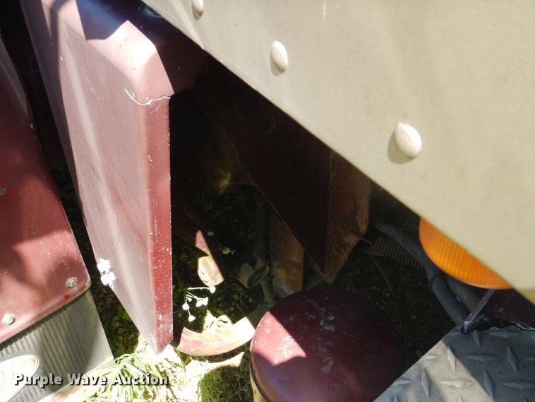 image for item FT9331 1975 Peterbilt semi truck