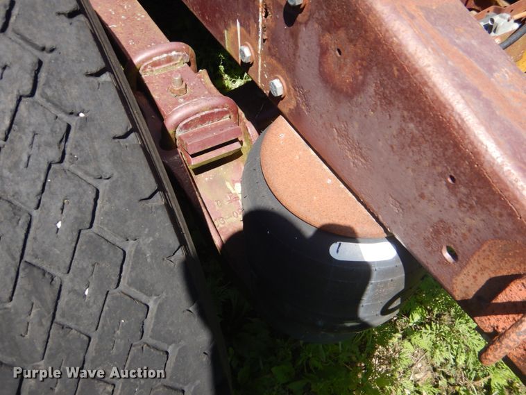 image for item FT9331 1975 Peterbilt semi truck