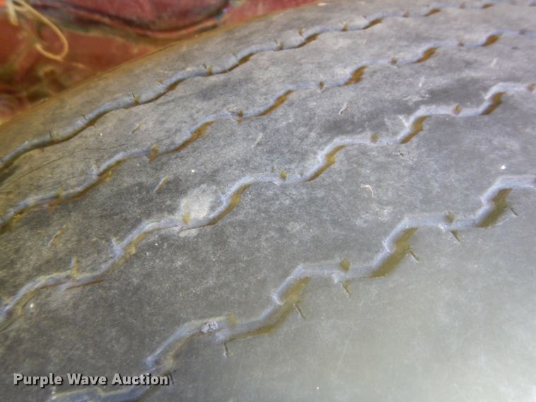 image for item FT9331 1975 Peterbilt semi truck