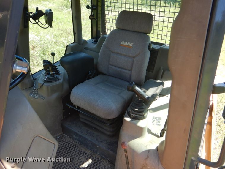 image for item FT9332 2007 Case 850K dozer