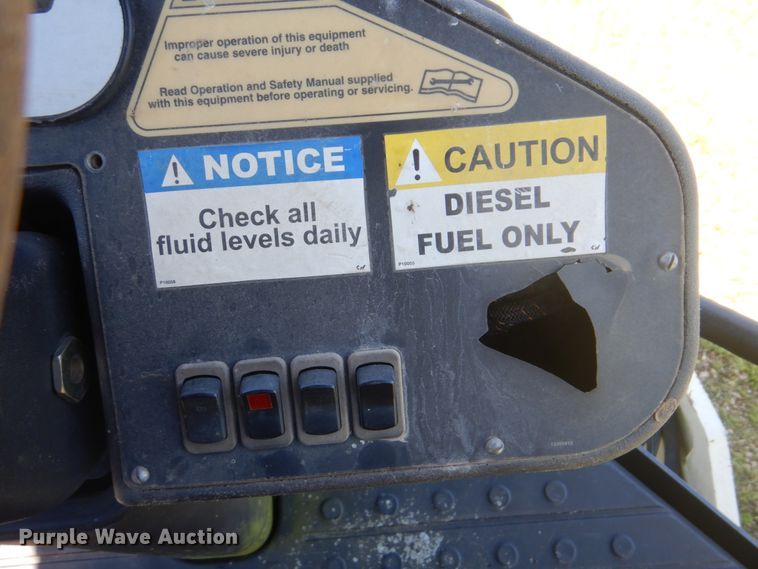 image for item FT9334 2005 Ingersoll Rand SD-70D TF single drum roller