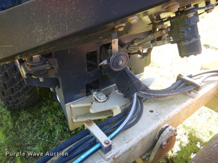 image for item FT9334 2005 Ingersoll Rand SD-70D TF single drum roller