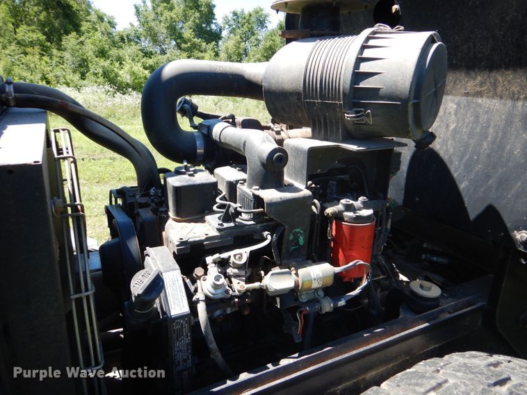 image for item FT9334 2005 Ingersoll Rand SD-70D TF single drum roller