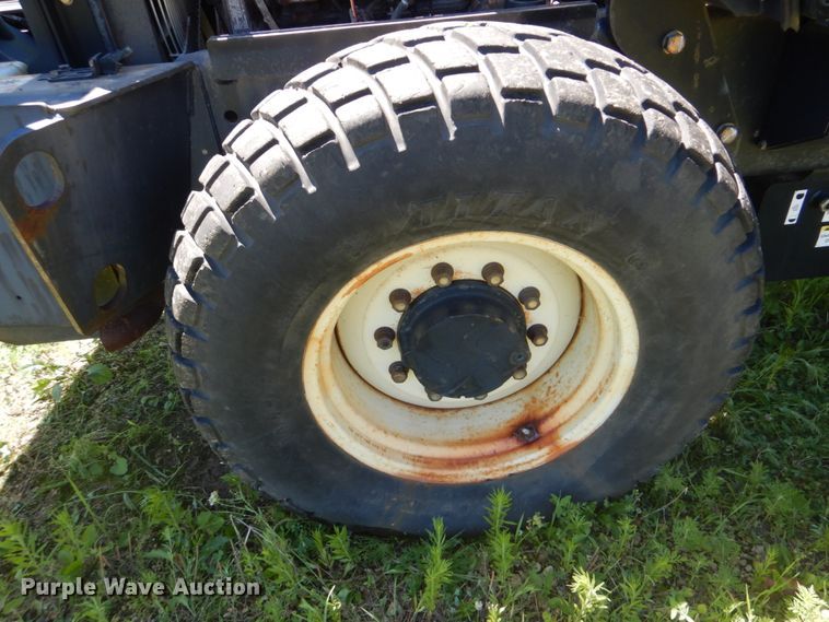 image for item FT9334 2005 Ingersoll Rand SD-70D TF single drum roller