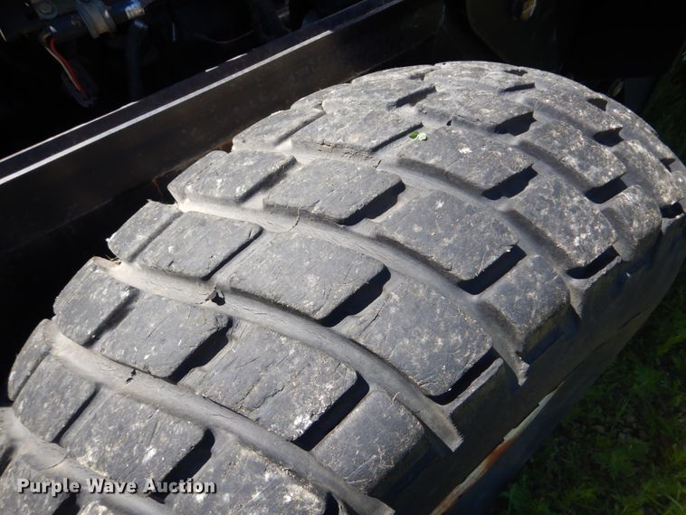 image for item FT9334 2005 Ingersoll Rand SD-70D TF single drum roller