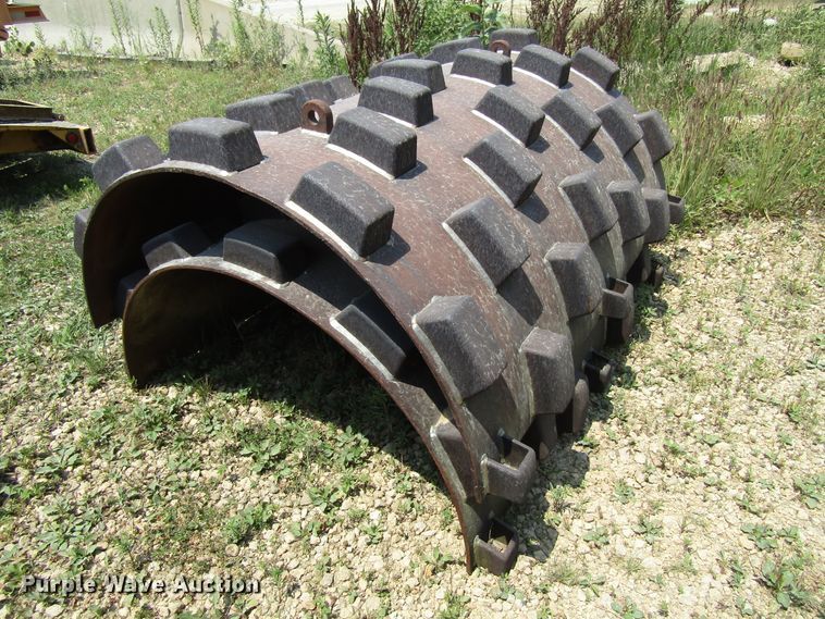 image for item FT9334 2005 Ingersoll Rand SD-70D TF single drum roller