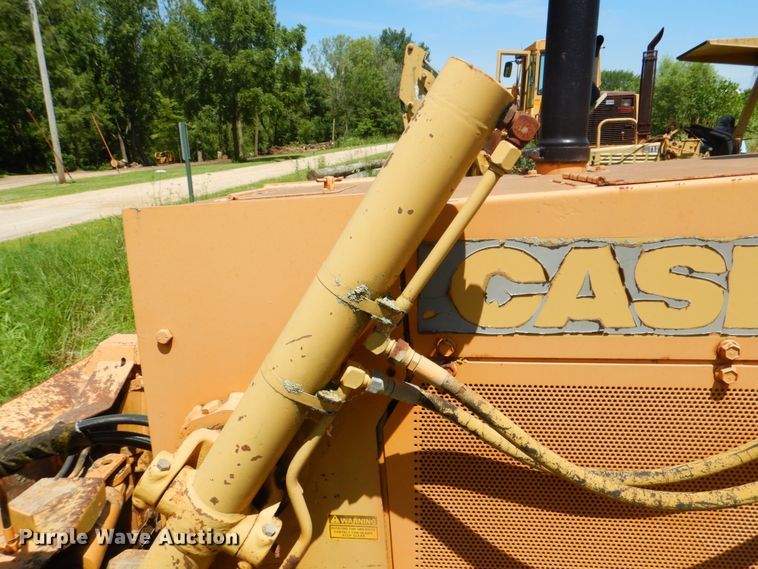 image for item FT9336 1991 Case 550 dozer