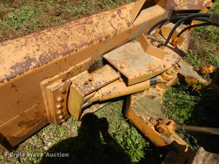 image for item FT9336 1991 Case 550 dozer