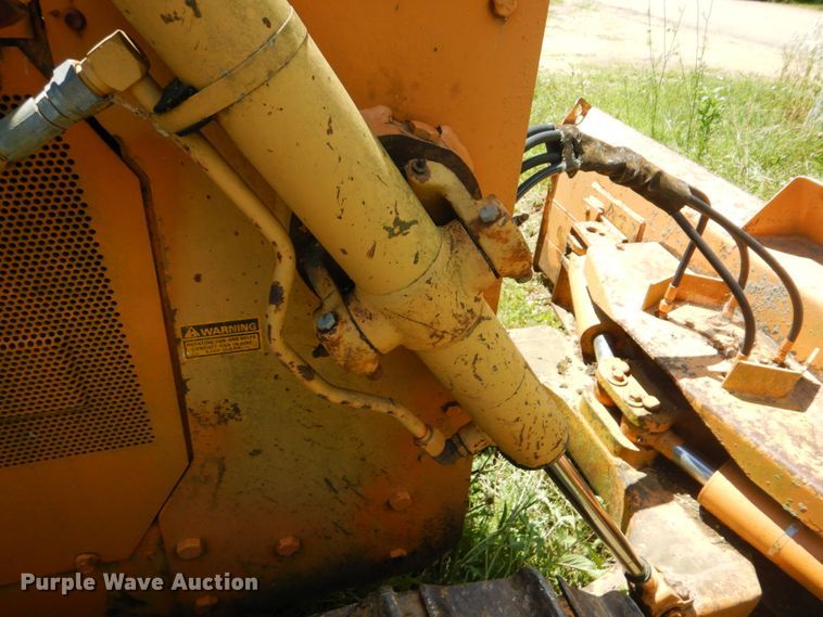 image for item FT9336 1991 Case 550 dozer